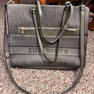 Steve Madden Green Logo Large Tote + Small Pouch 2pc Set